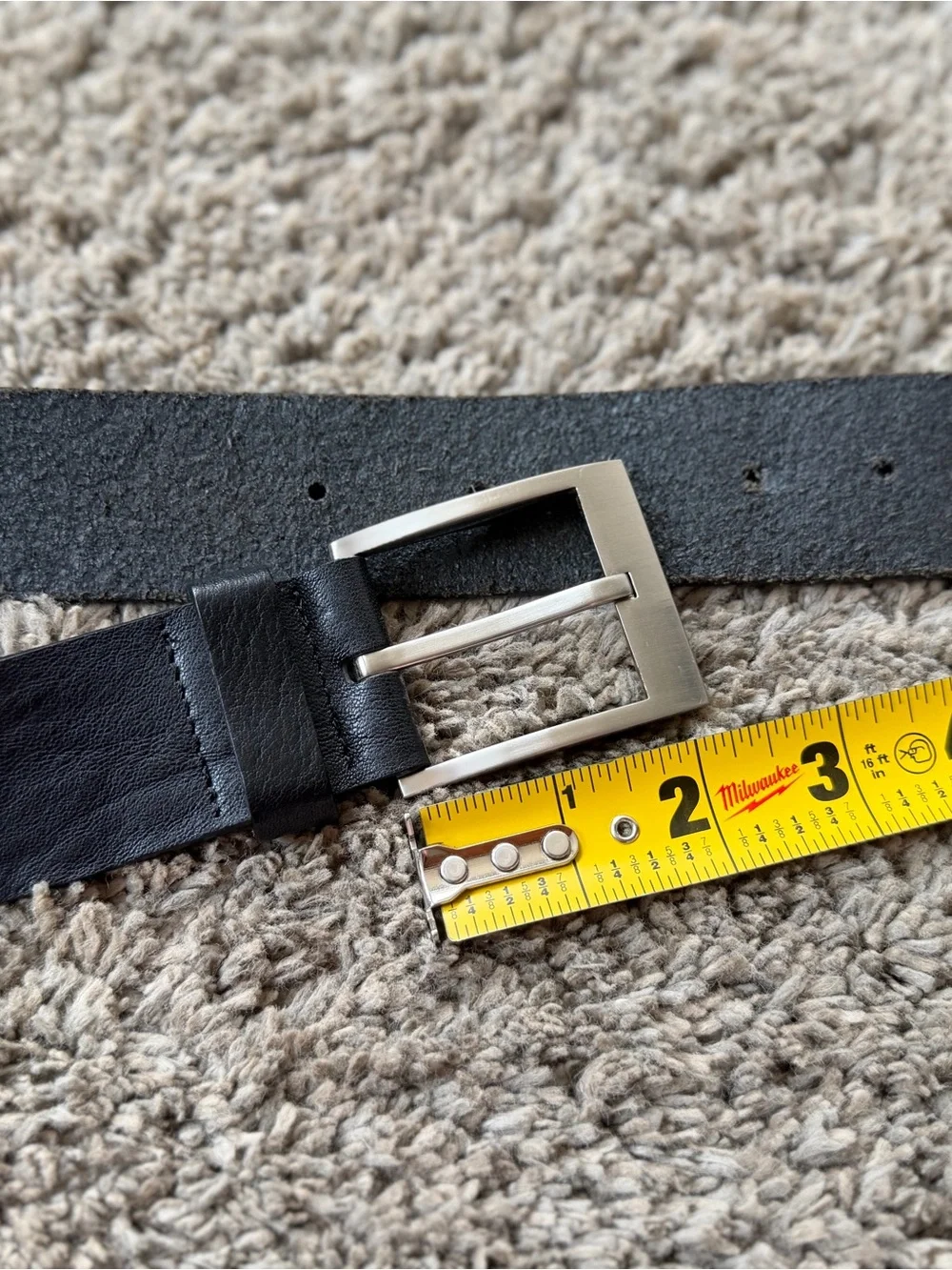 Classic Black Leather Belt Silver Buckle Minimalist Casual Neutral US Medium